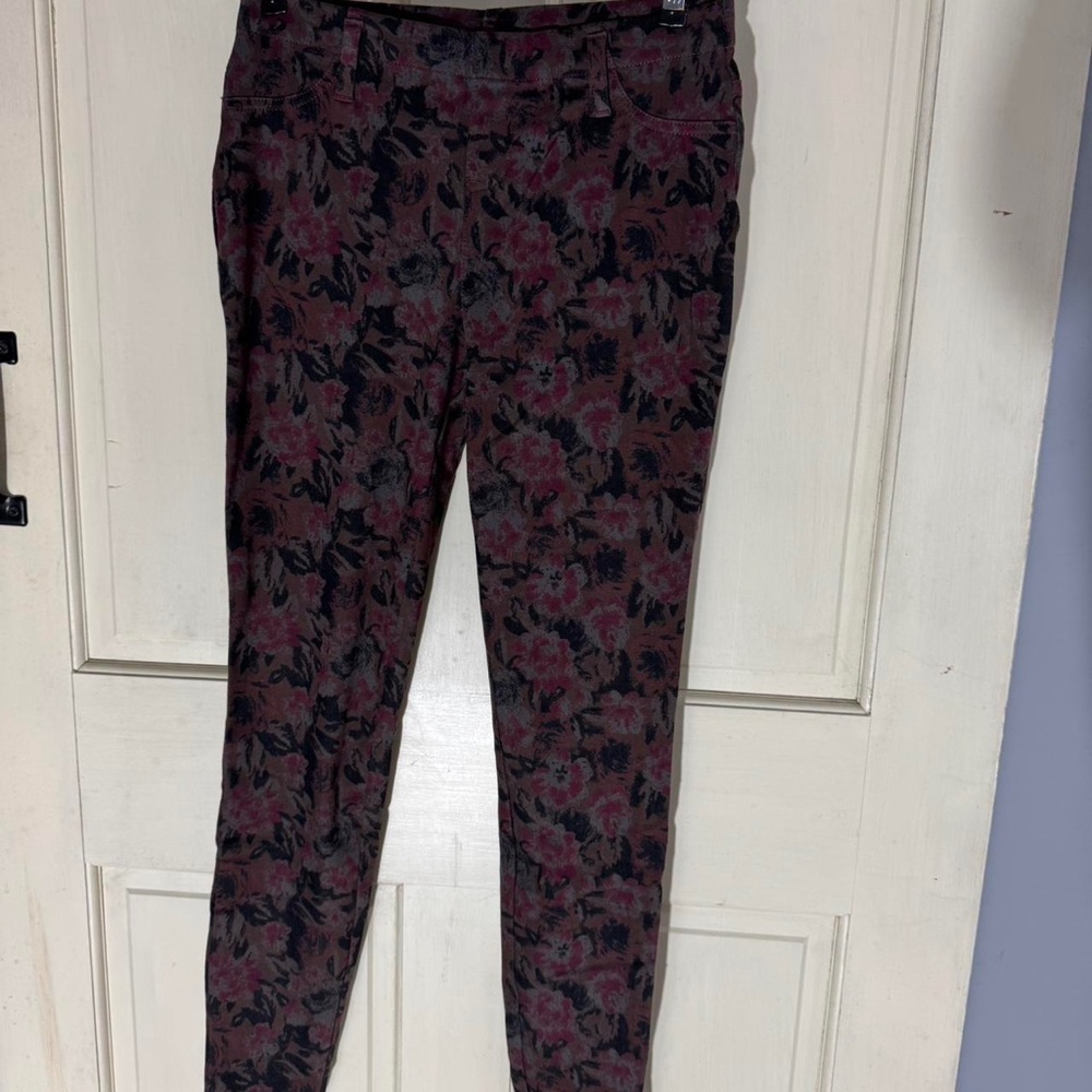 Floral Patterned Pants